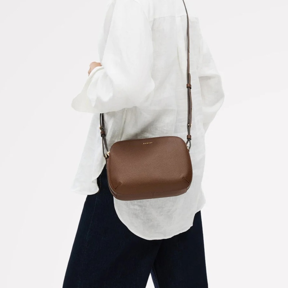 RADLEY London Dukes Place Multi-Compartment Leather Crossbody Bag - Chocolate - Picture 4 of 4